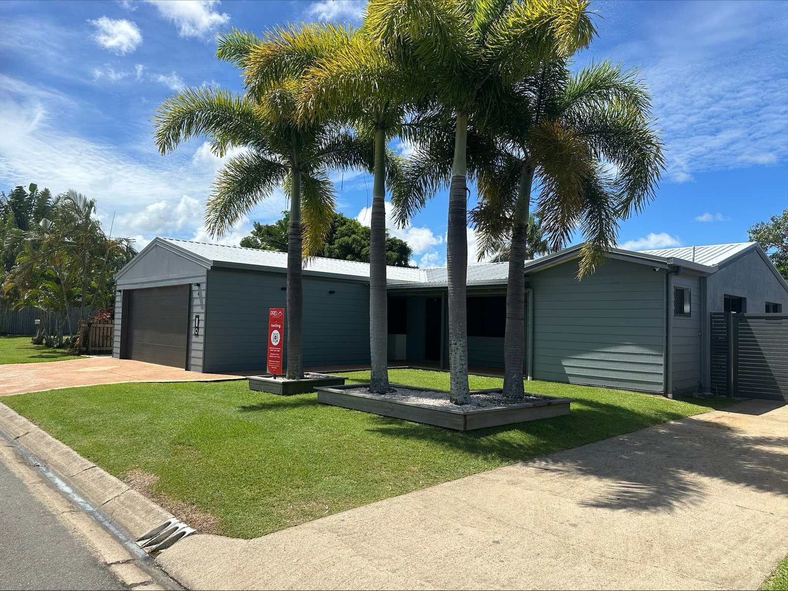 4 Lindesay Court SOUTH MACKAY 10