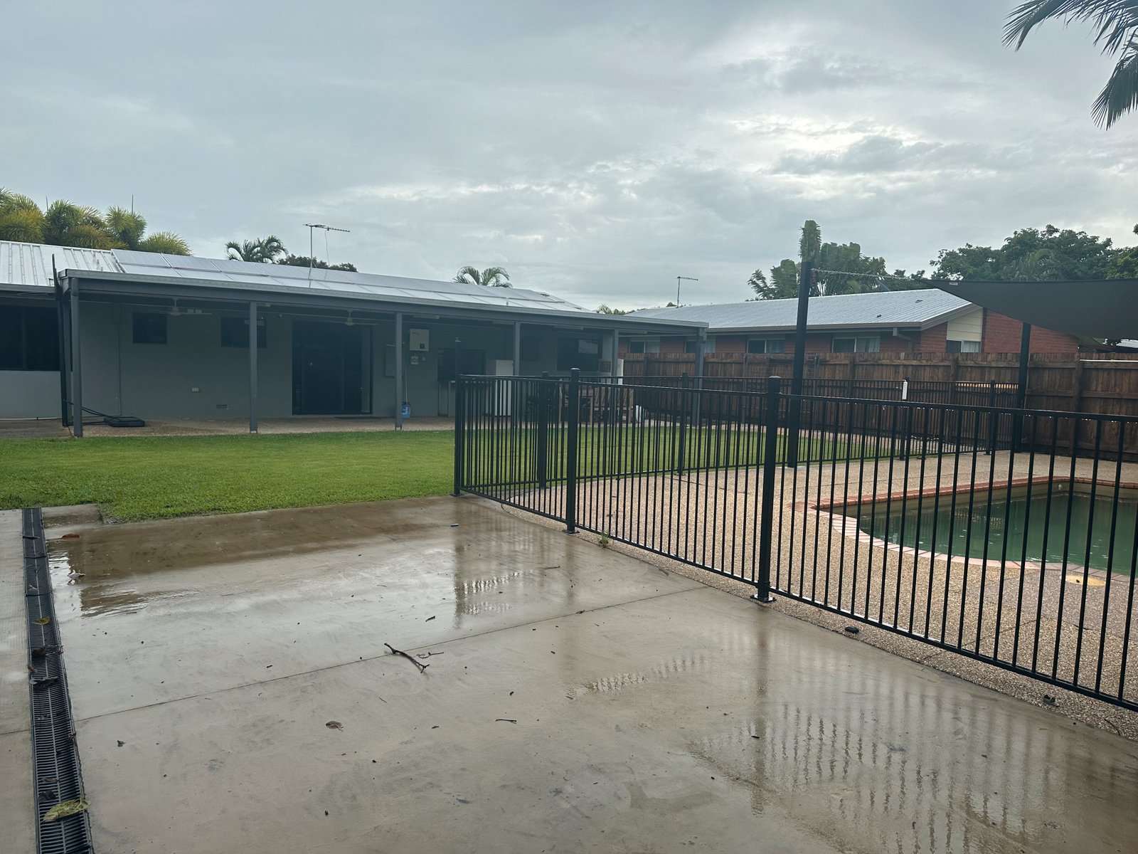 4 Lindesay Court SOUTH MACKAY 11