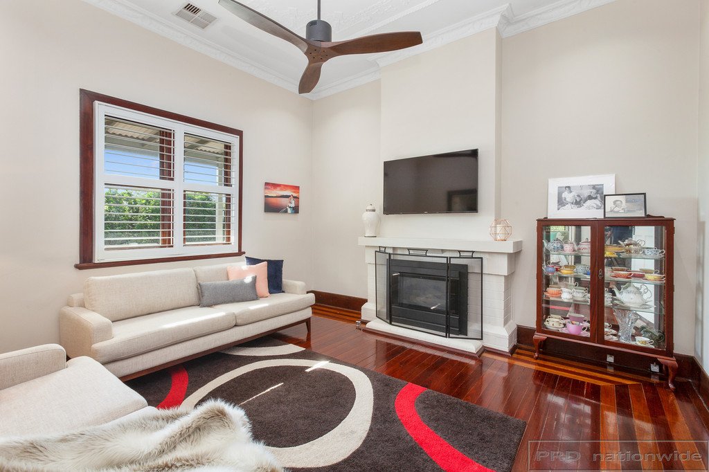 4 Lindesay Street EAST MAITLAND 15