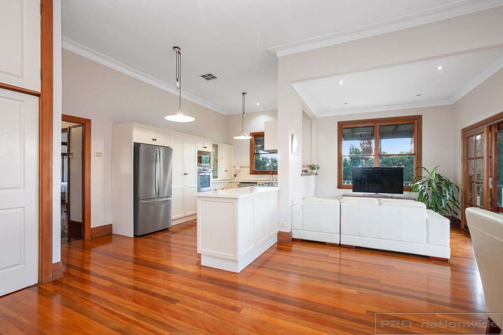 4 Lindesay Street EAST MAITLAND 21