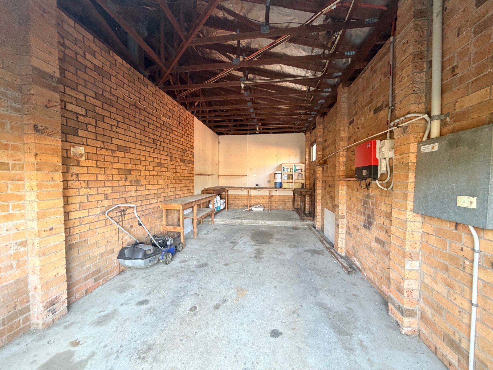 4 Lindon Crescent TAMWORTH 12