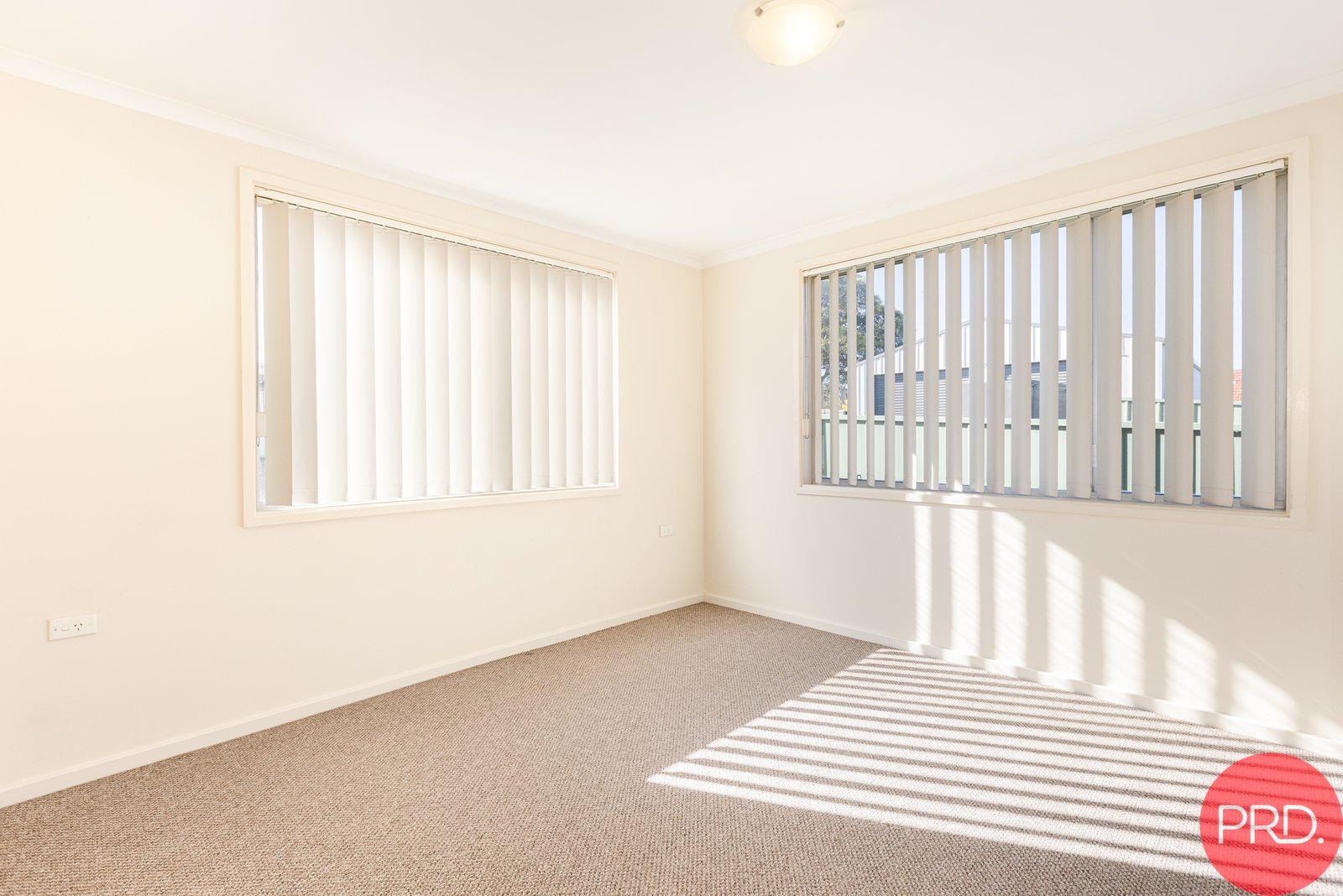 4 Little Street EAST MAITLAND 9