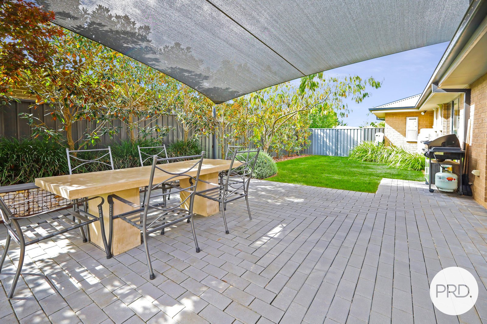 4 Lombardy Way ORANGE 22