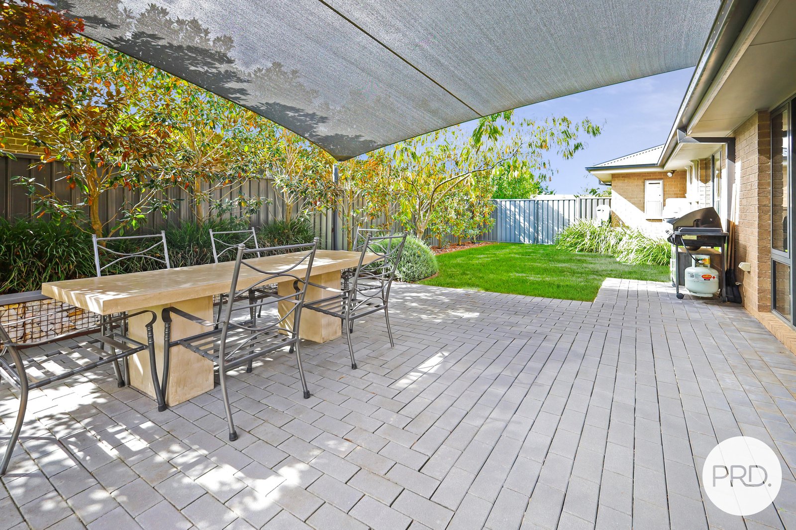 4 Lombardy Way ORANGE 23