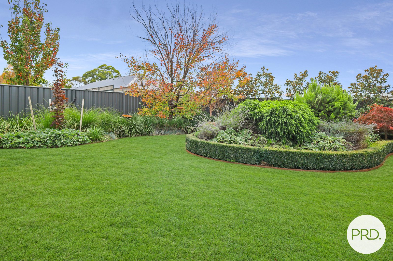 4 Lombardy Way ORANGE 25