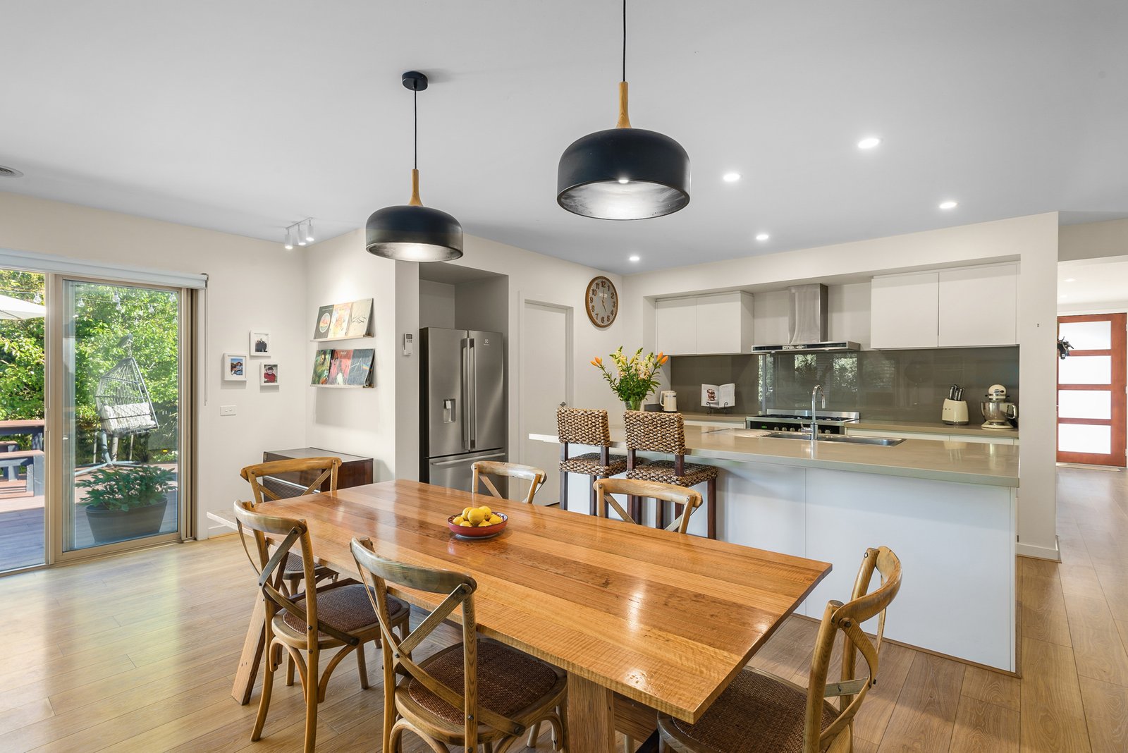 Real Estate and Property in 4 Long Court, Woodend, VIC