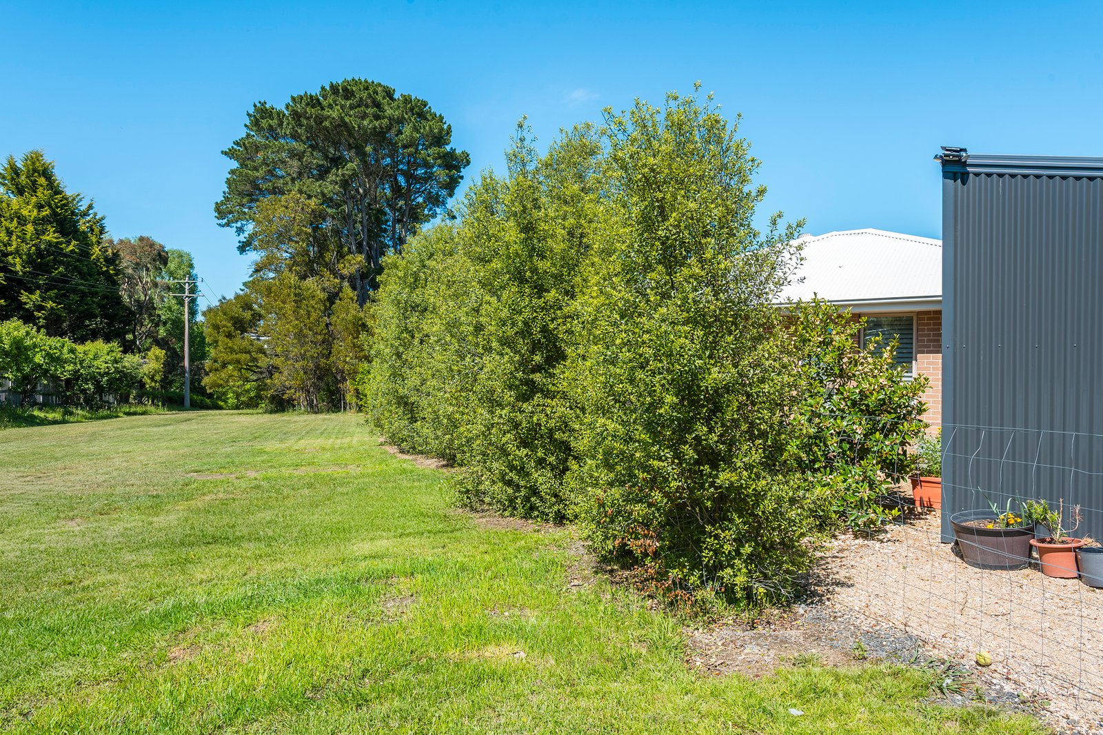 Real Estate and Property in 4 Long Court, Woodend, VIC