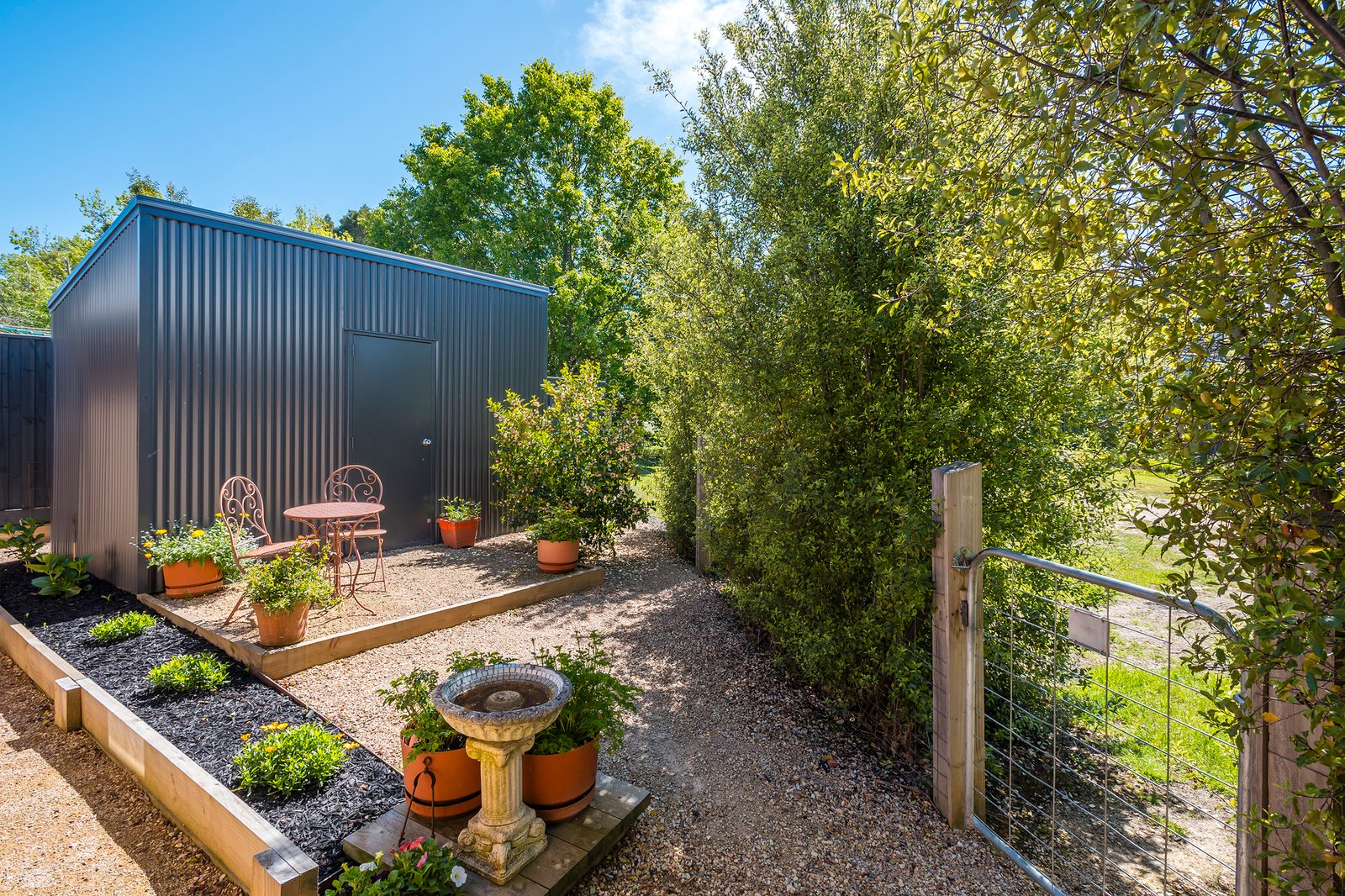 Real Estate and Property in 4 Long Court, Woodend, VIC