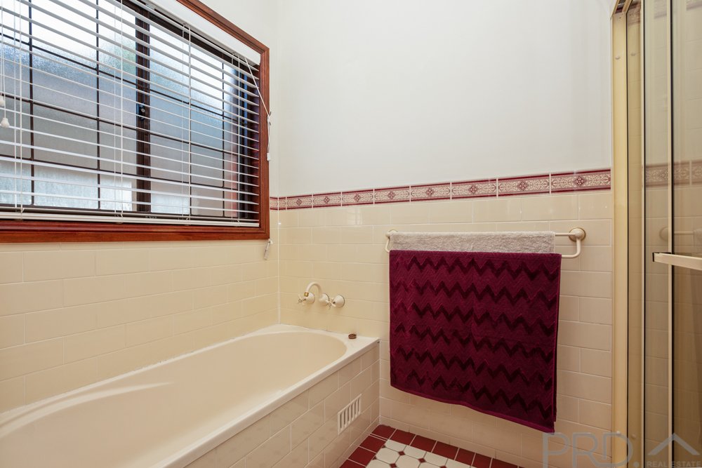 4 Lord Howe Drive ASHTONFIELD 16