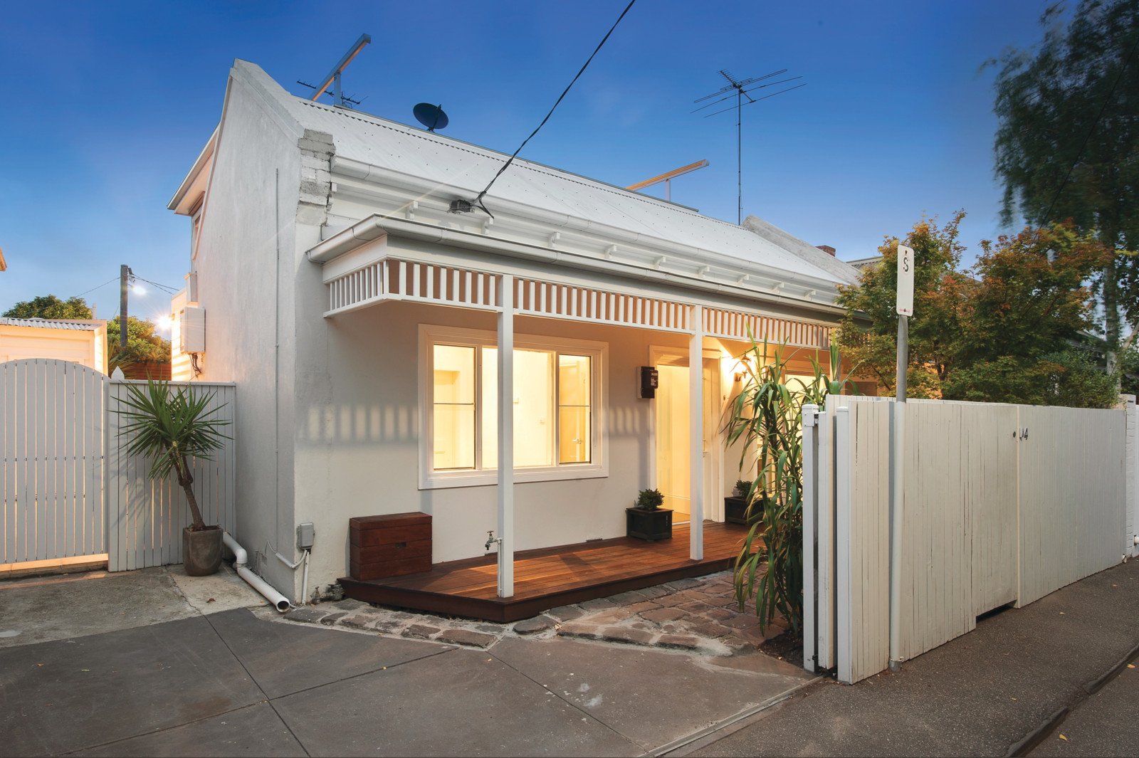 4 Loughnan Street, Richmond, VIC