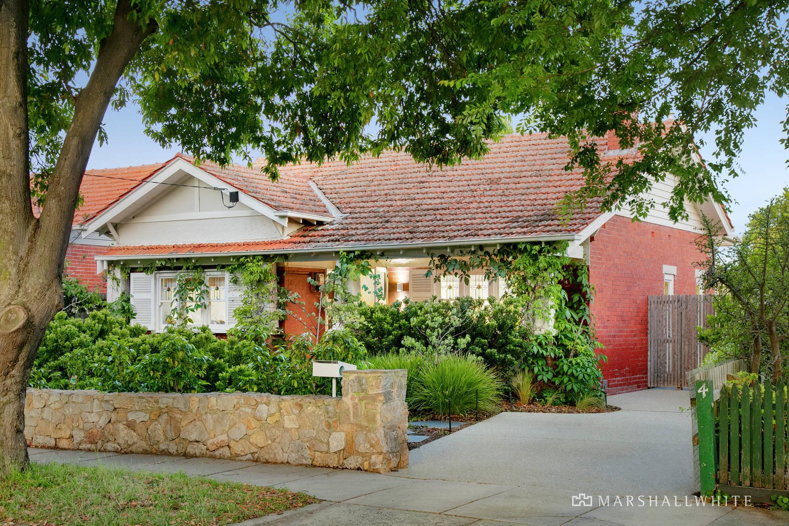 4 Lucas Street, Caulfield South, VIC