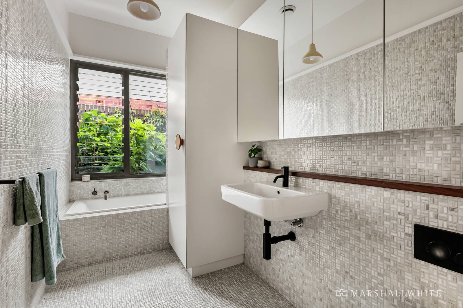 4 Lucas Street, Caulfield South, VIC