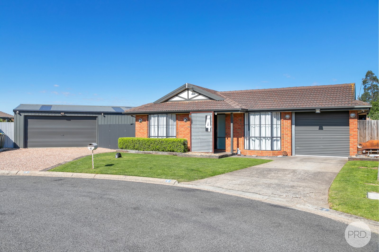 4 Lynbrae Court SEBASTOPOL 1