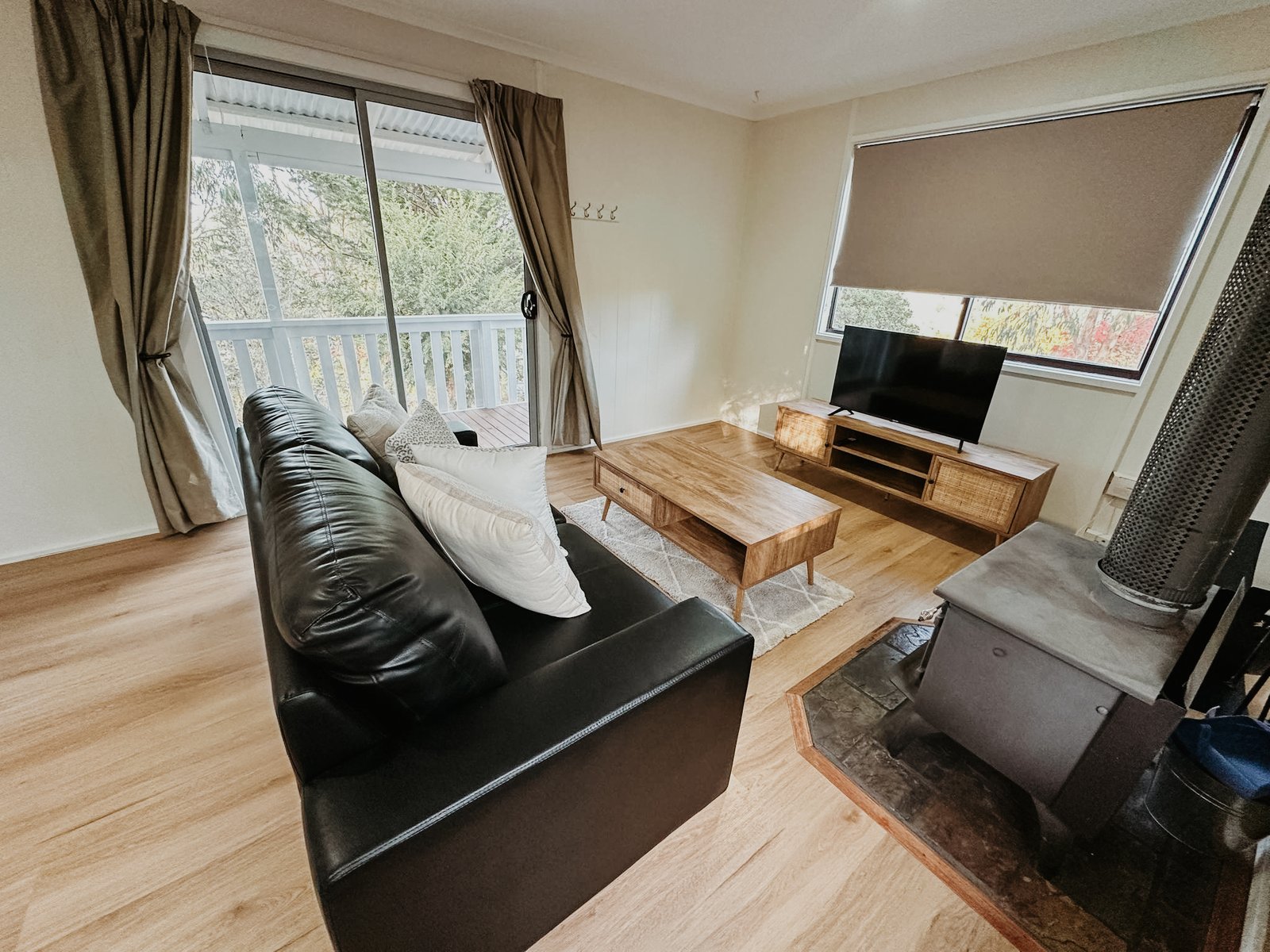 4 Lyne Street TUMBARUMBA 7