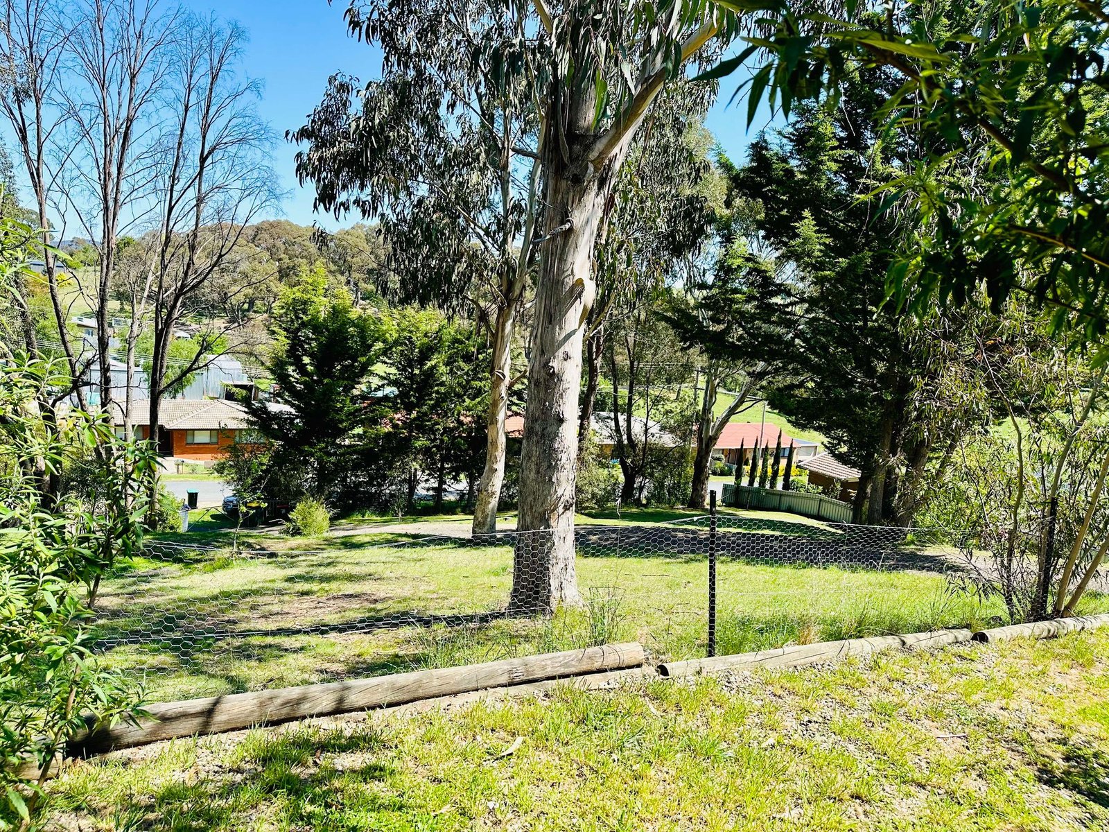 4 Lyne Street TUMBARUMBA 19