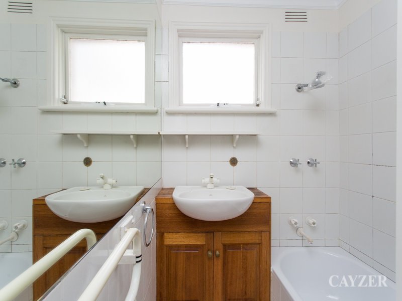 Gallery: 4 Madden Street