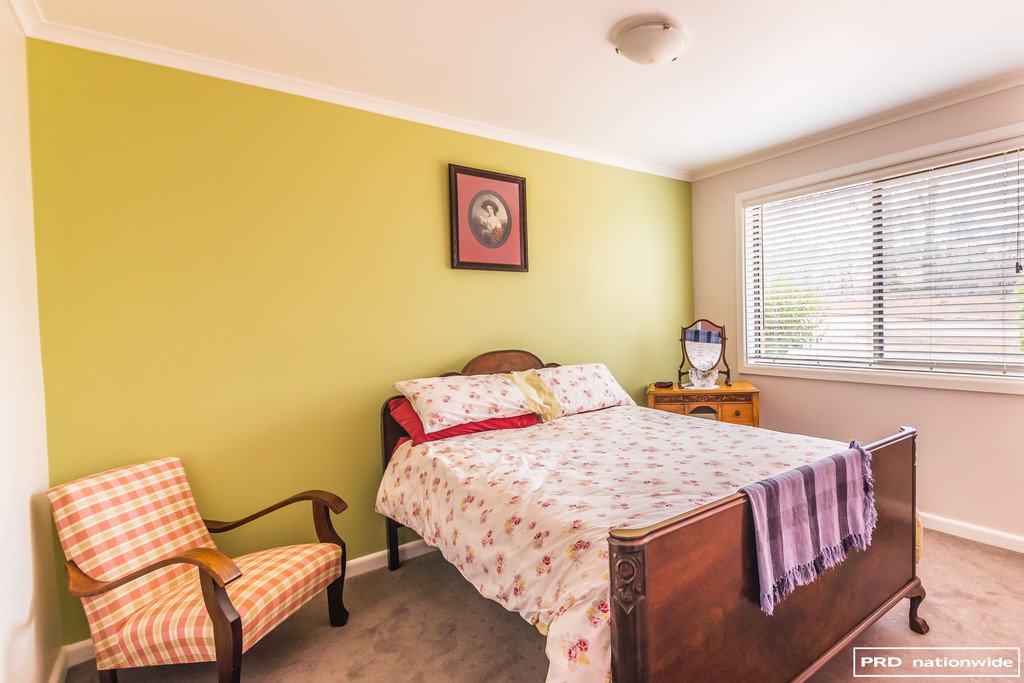 4 Magnesite Road Garthowen via  TAMWORTH 13