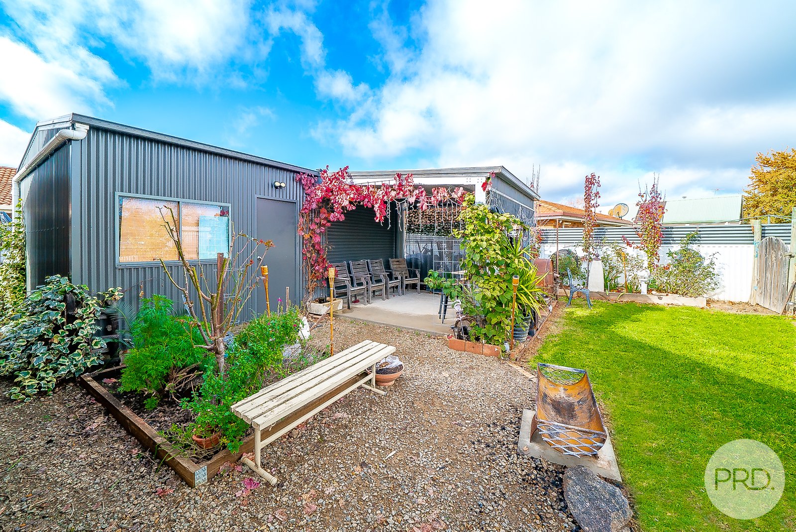 4 Magnolia Parade LAKE ALBERT 16