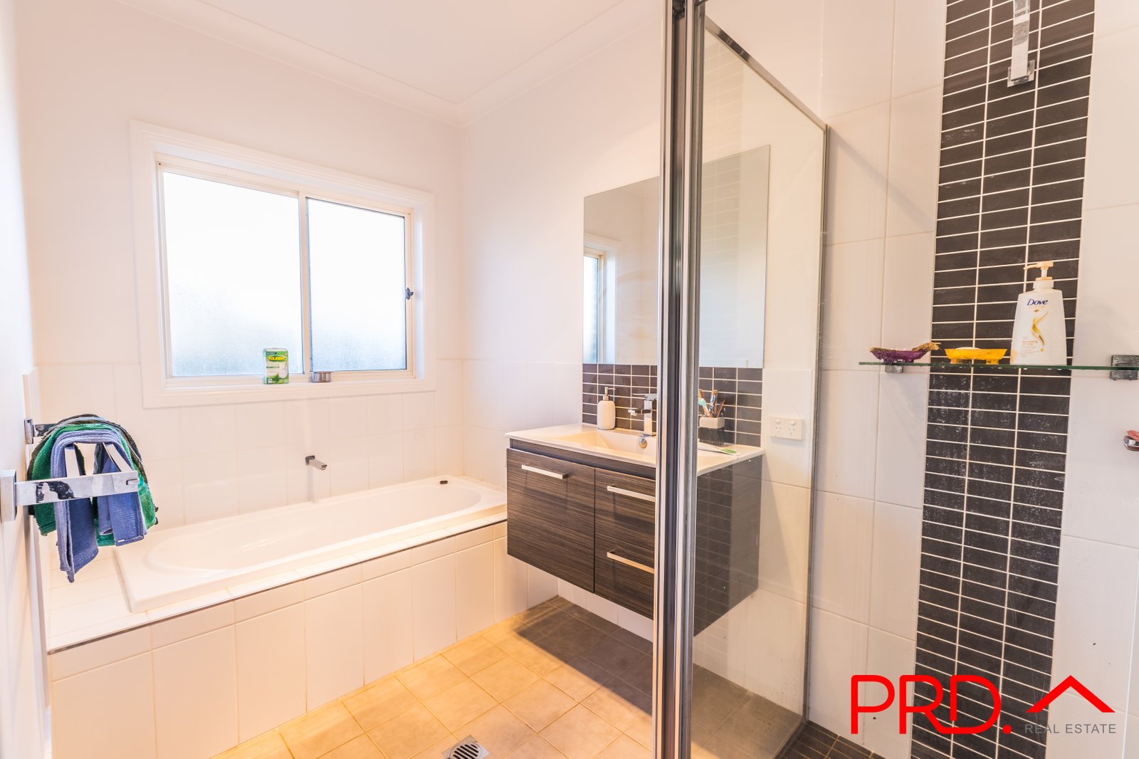 4 Magpie Drive TAMWORTH 11