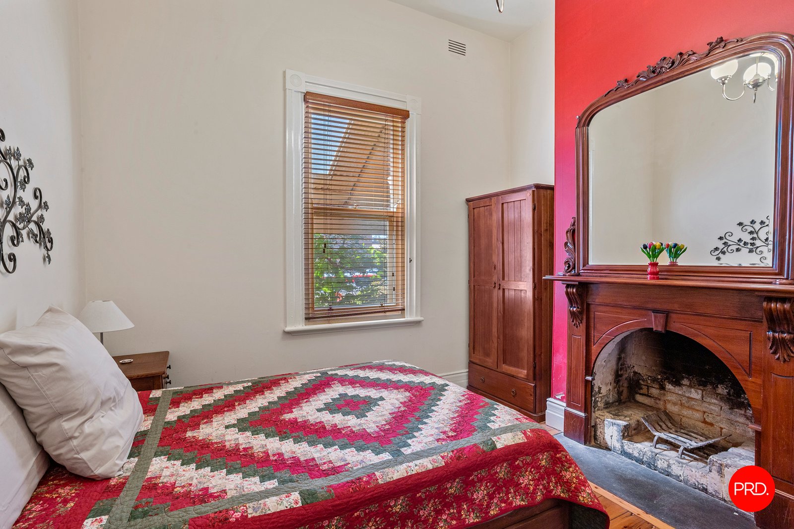 4 Main Street BRIDGEWATER ON LODDON 10