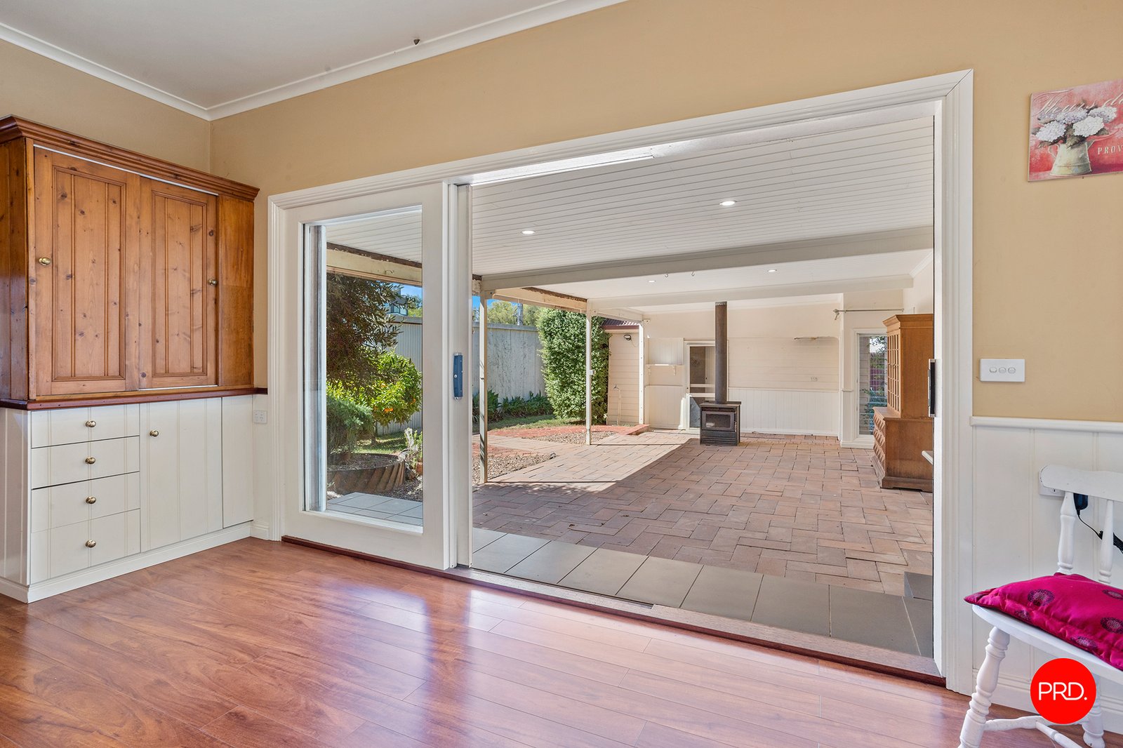 4 Main Street BRIDGEWATER ON LODDON 13