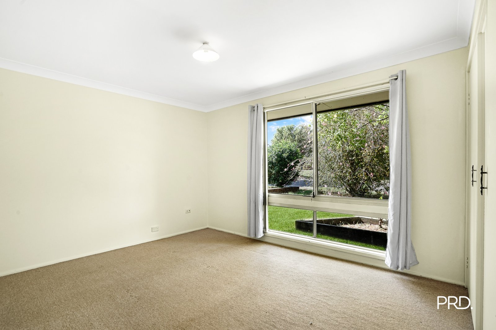 4 Mamble Pl  South Penrith 4