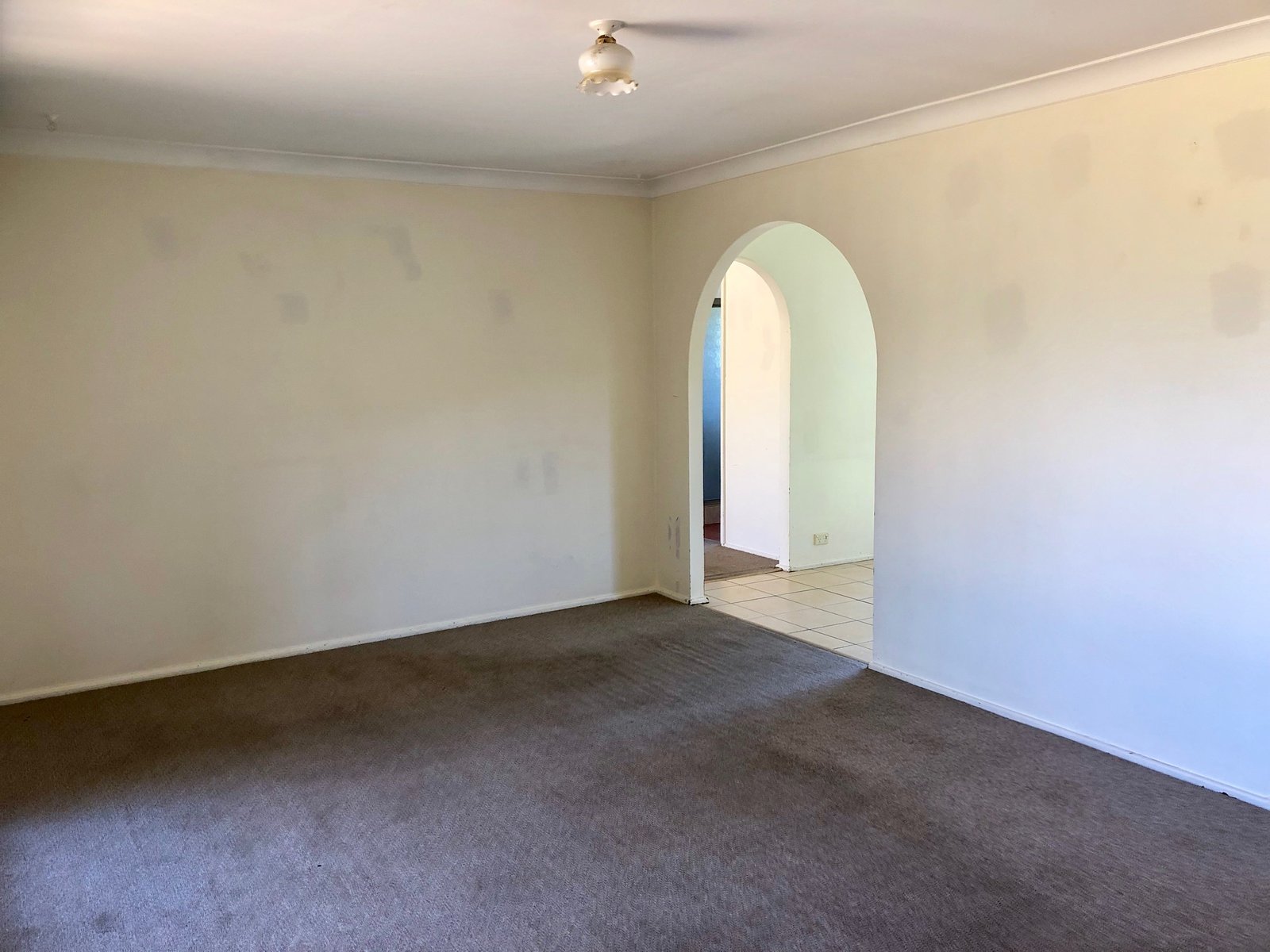 4 Mamble Place SOUTH PENRITH 3