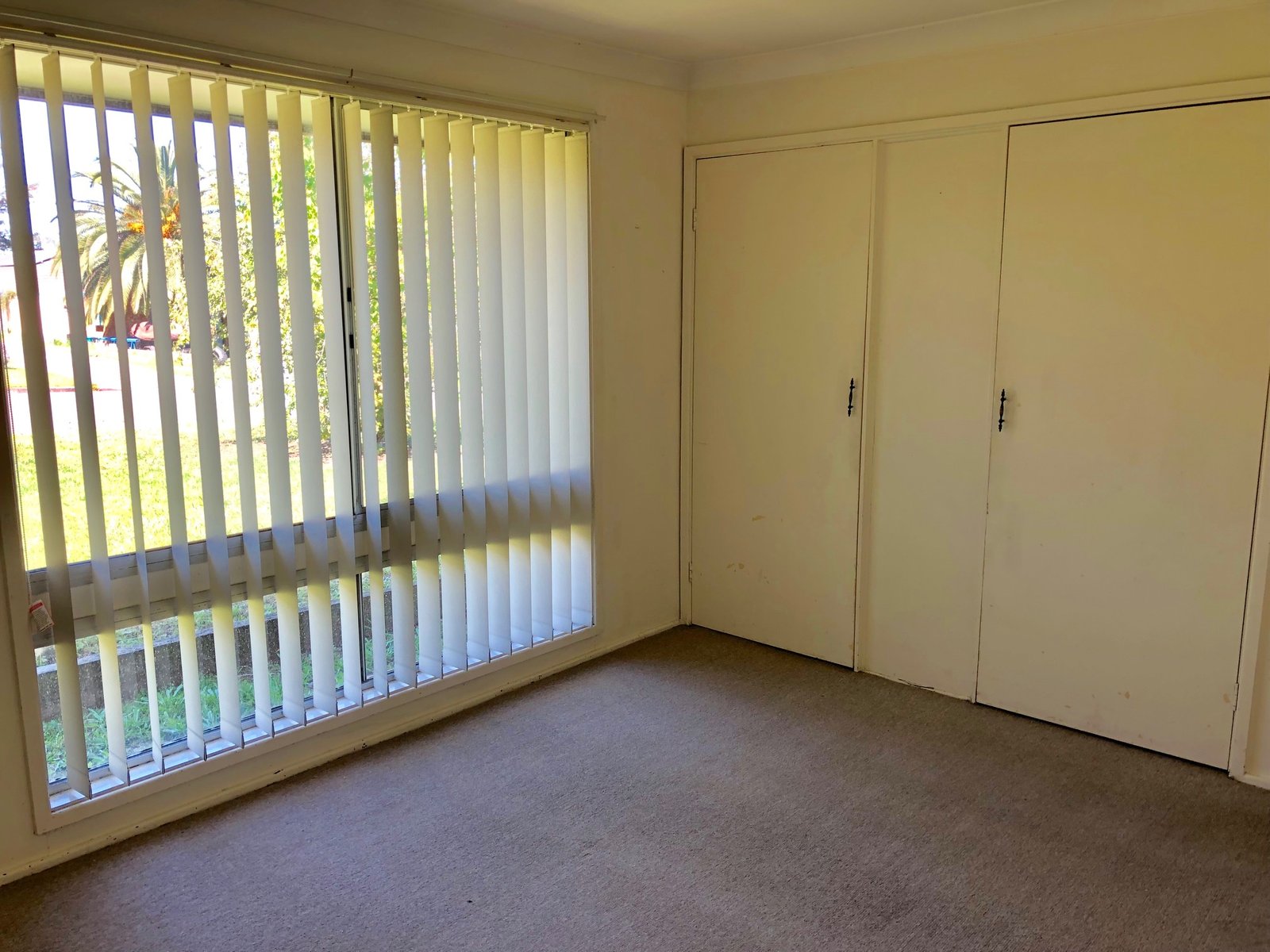 4 Mamble Place SOUTH PENRITH 7