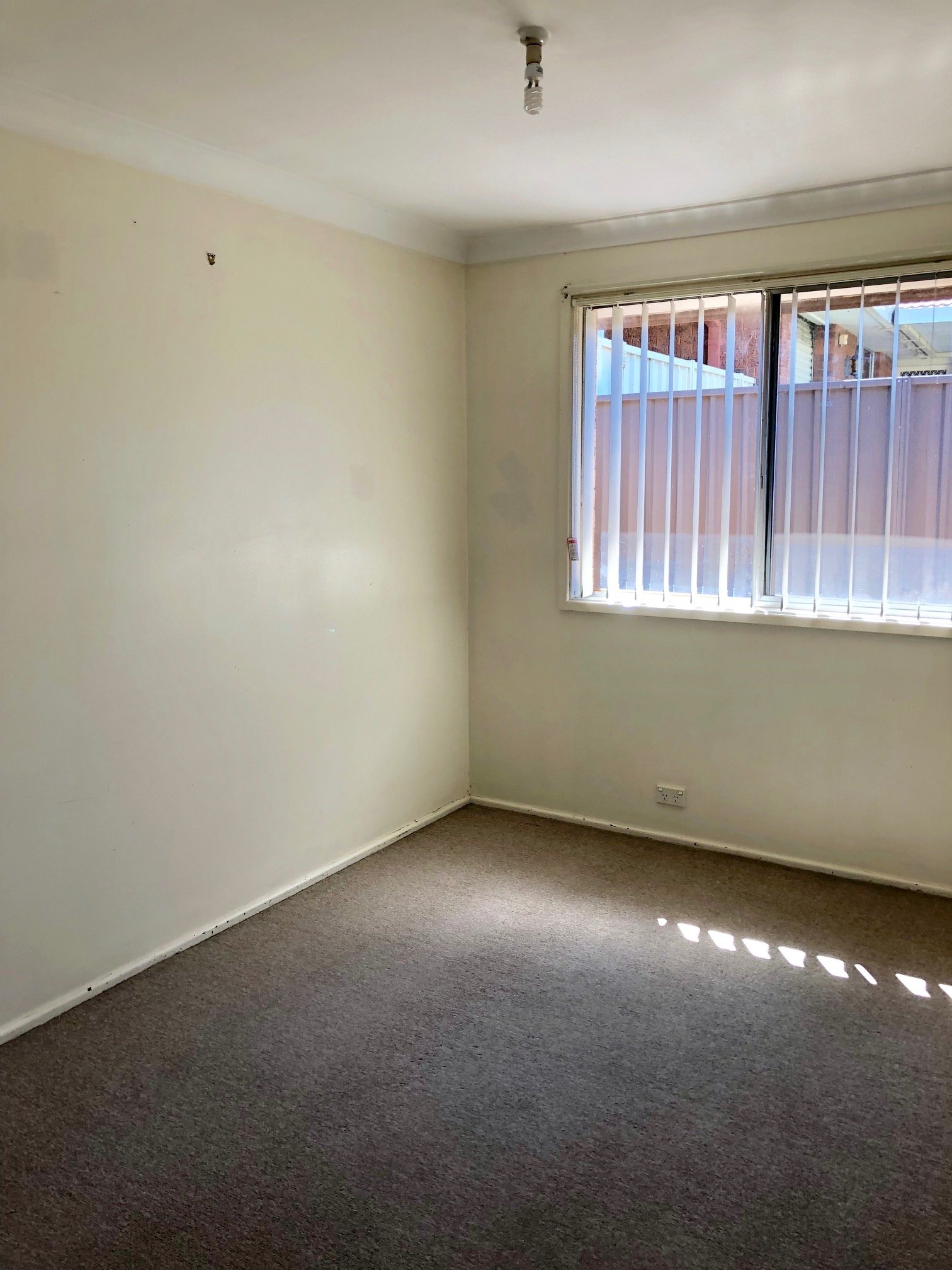 4 Mamble Place SOUTH PENRITH 9