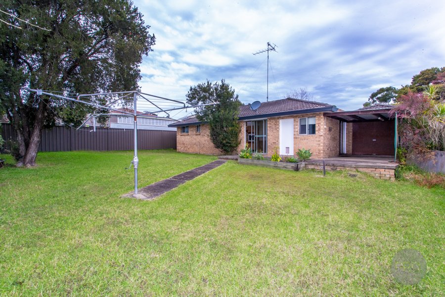 4 Mamble Place SOUTH PENRITH 8
