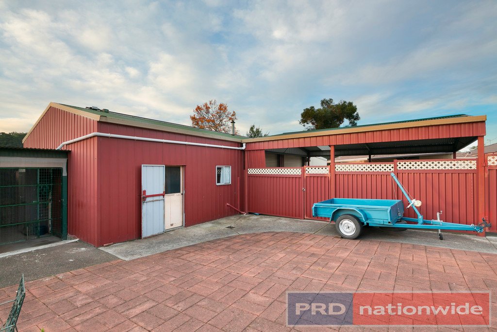 4 Mancev Court BROWN HILL 14