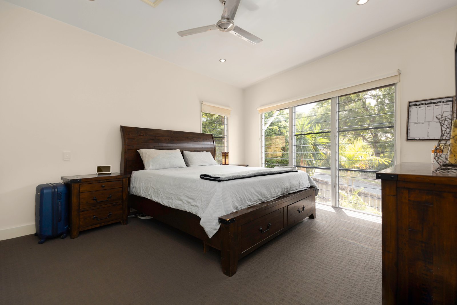 4 Mango Avenue EIMEO 4