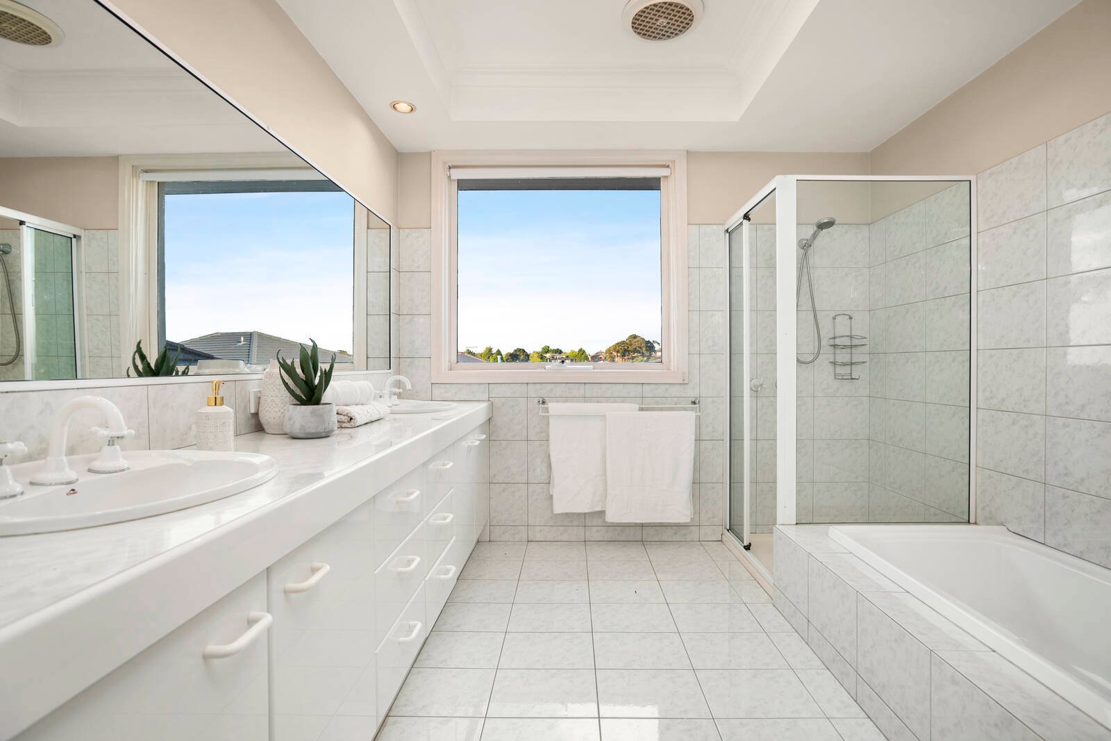 Real Estate and Property in 4 Manor Court, Donvale, VIC