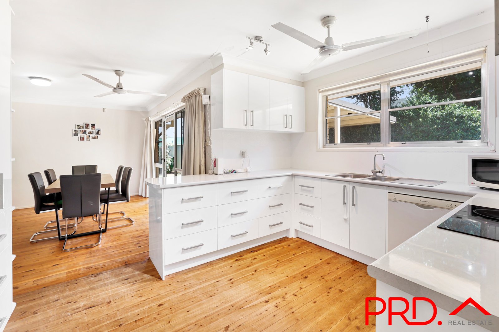 4 Maple Place TAMWORTH 3