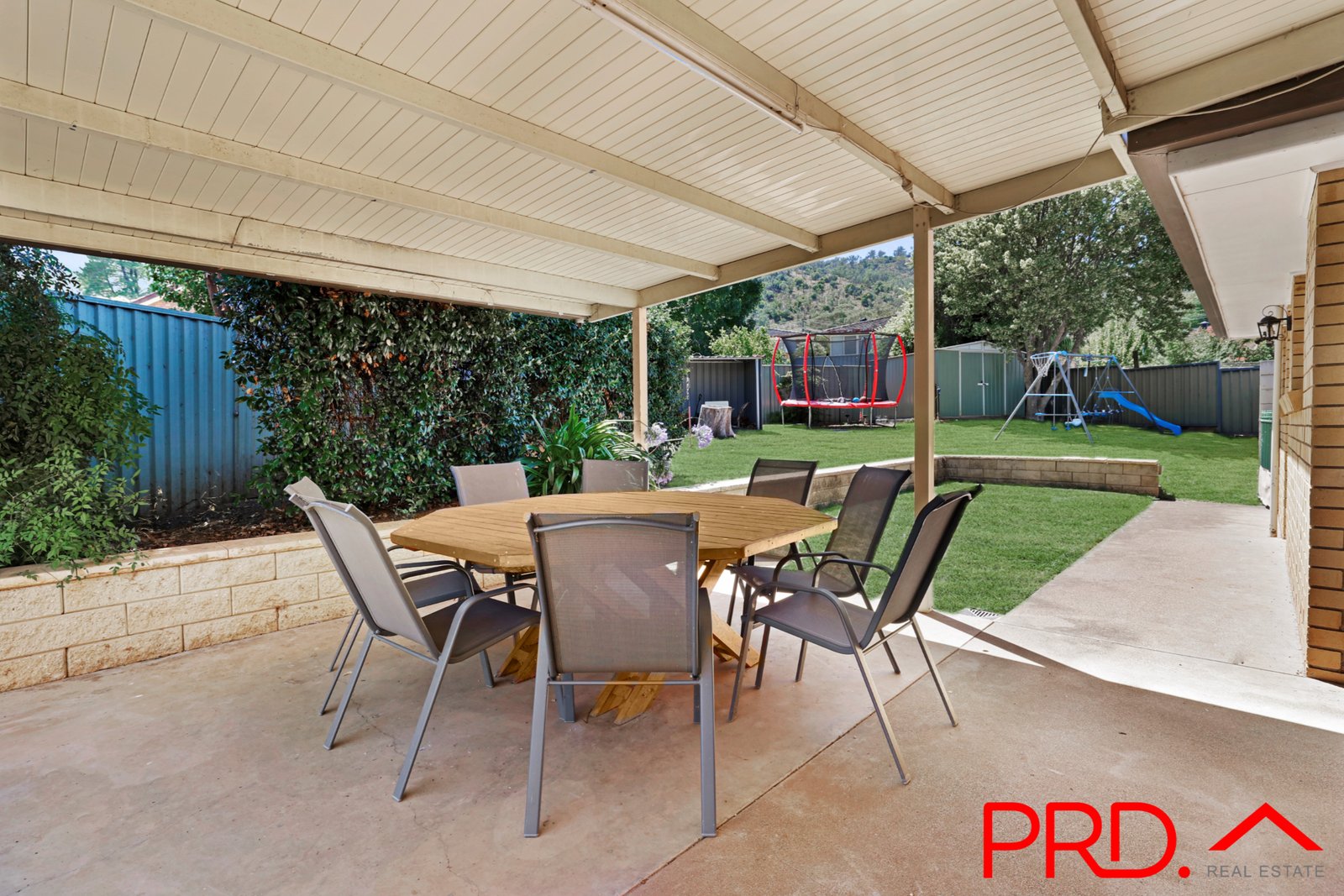4 Maple Place TAMWORTH 16