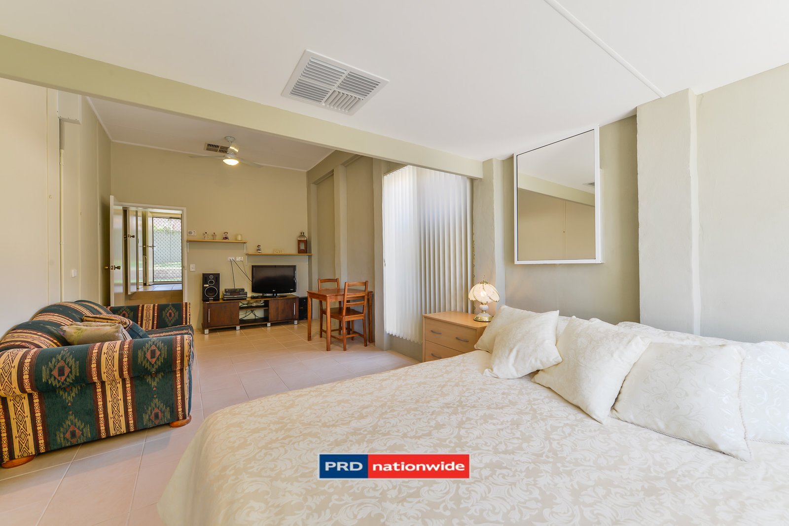 4 Maple Place TAMWORTH 27