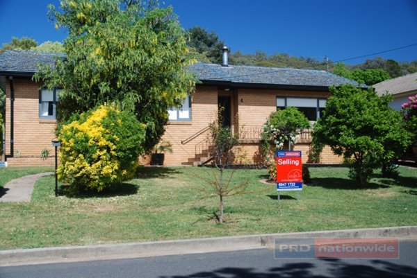 4 Maple Street BATLOW 8