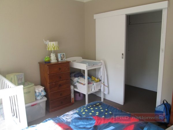 4 Maple Street BATLOW 12