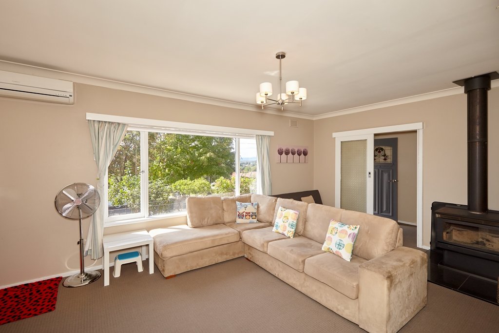 4 Maple Street BATLOW 7