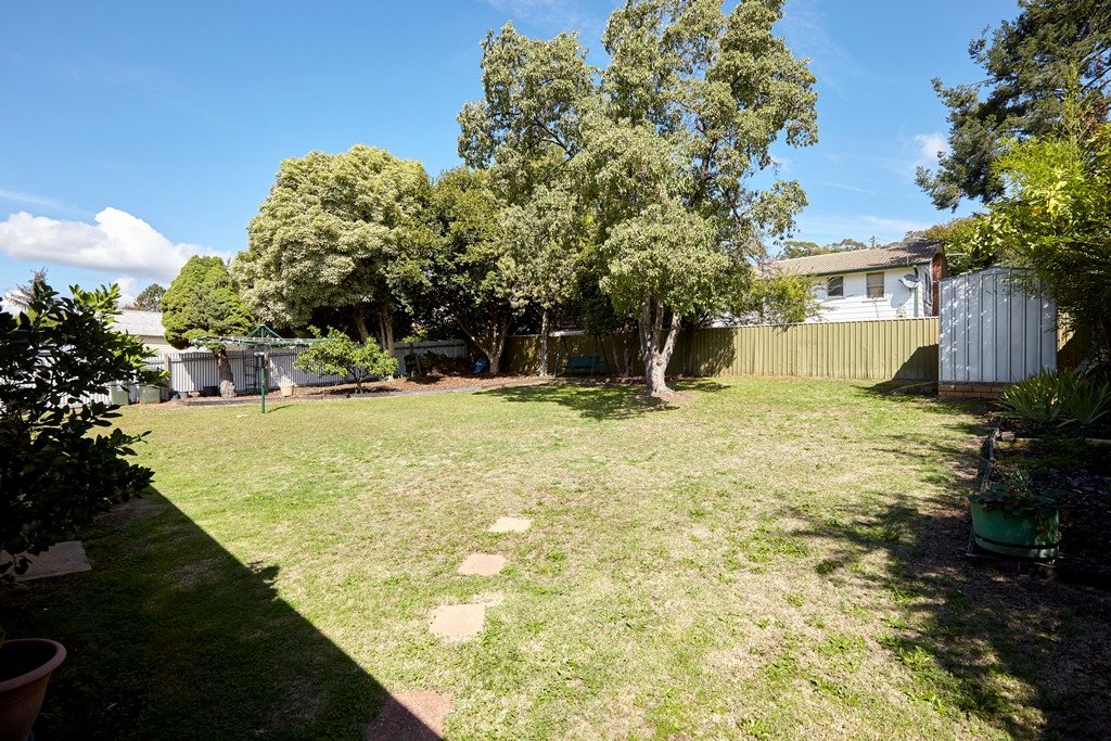 4 Maple Street BATLOW 13