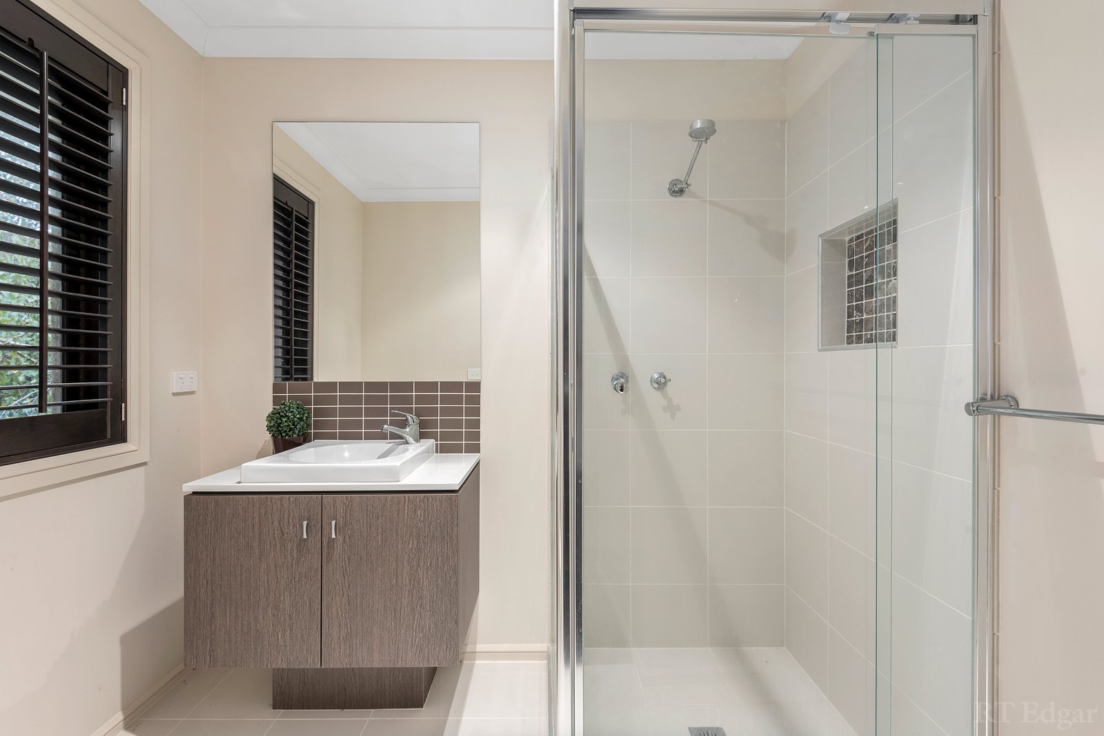 Real Estate and Property in 4 Margaret Street, St Leonards, VIC