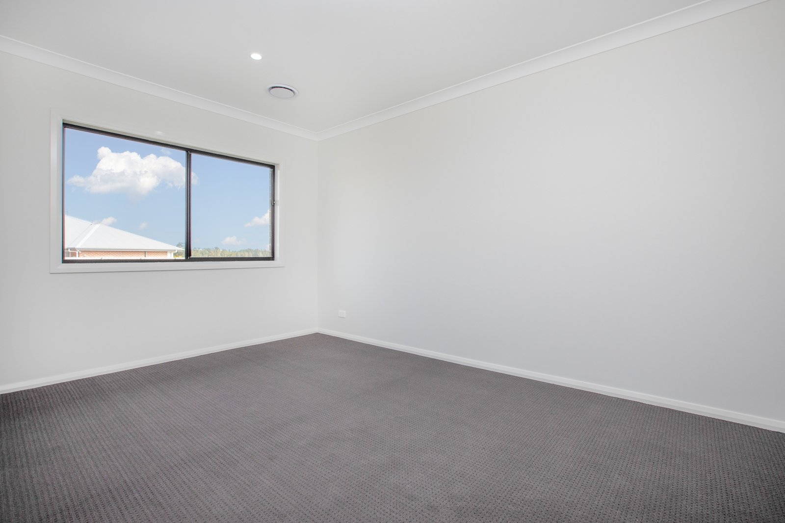4 Marjoram Street CHISHOLM 16