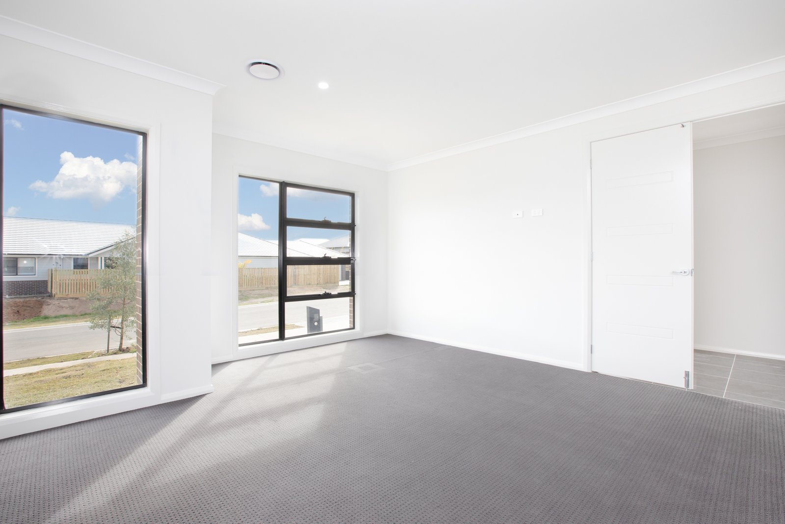 4 Marjoram Street CHISHOLM 20