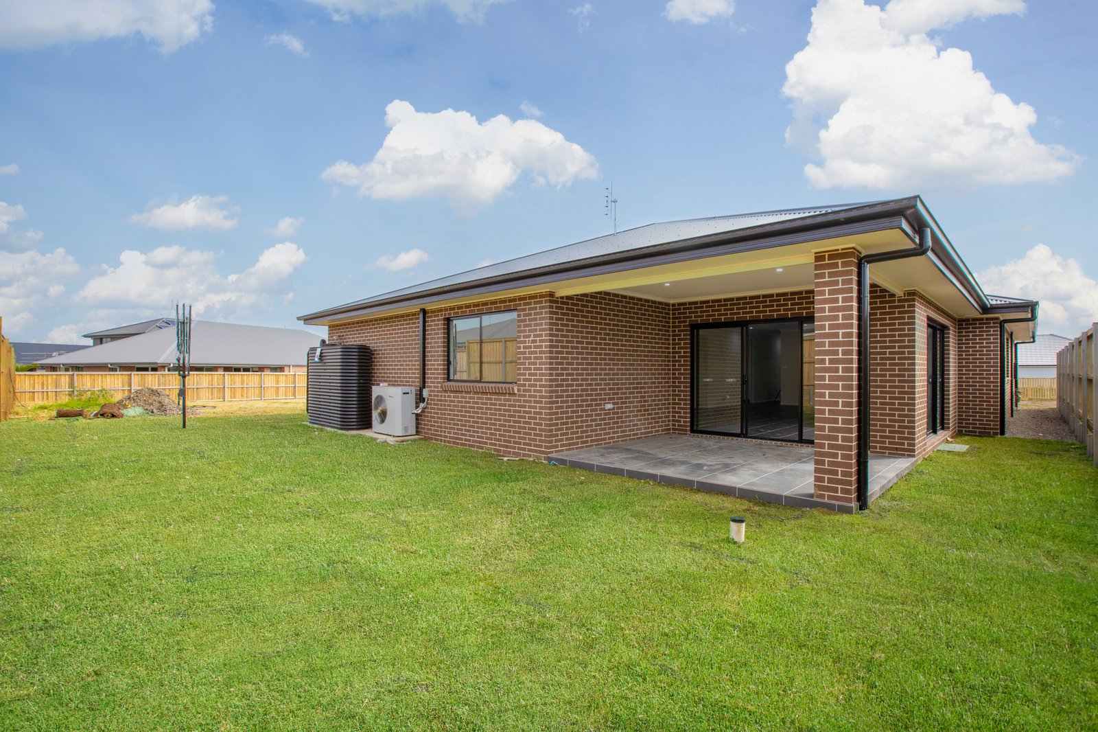 4 Marjoram Street CHISHOLM 23