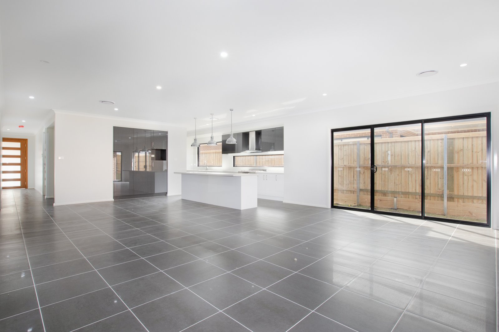 4 Marjoram Street CHISHOLM 3