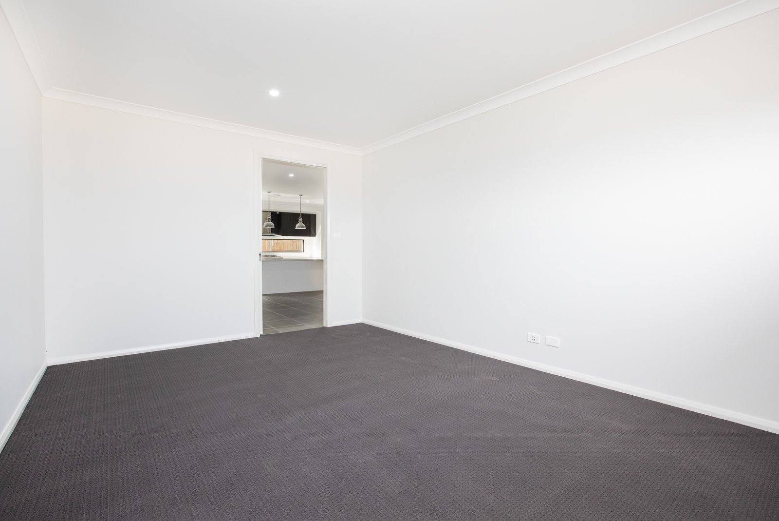 4 Marjoram Street CHISHOLM 12