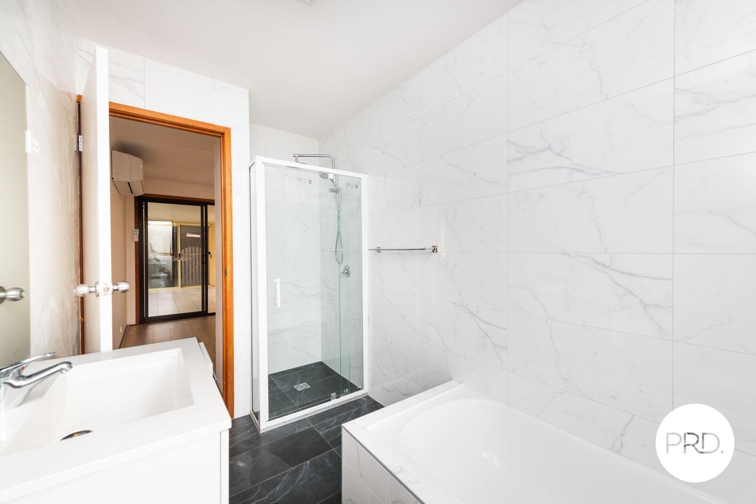 4 Markell Place LATHAM 16