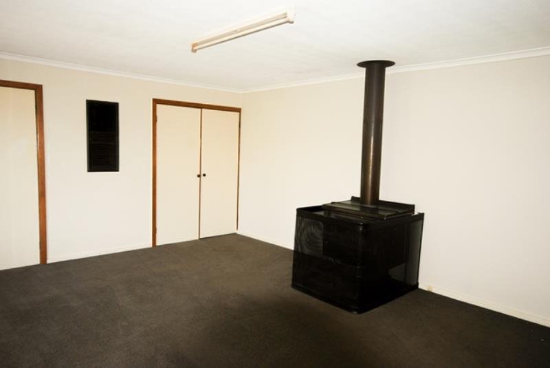 4 Marnock Place ASHMONT 11