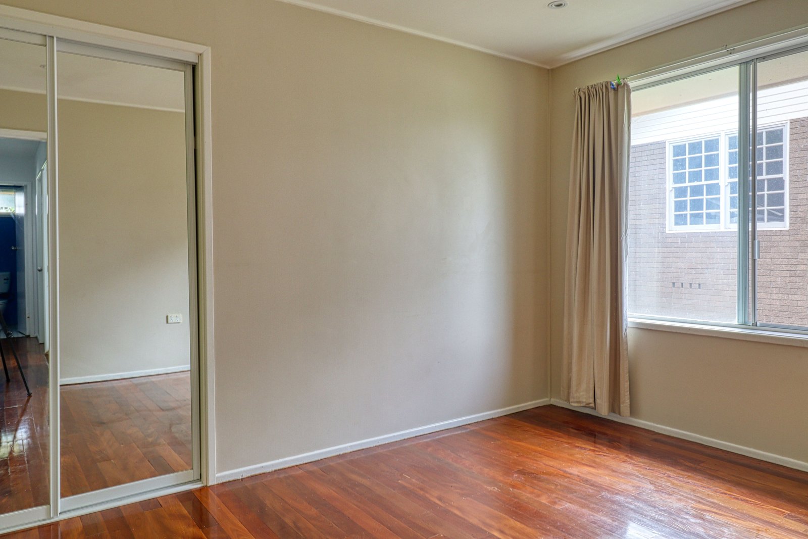 4 Marwick Street GENEVA 6