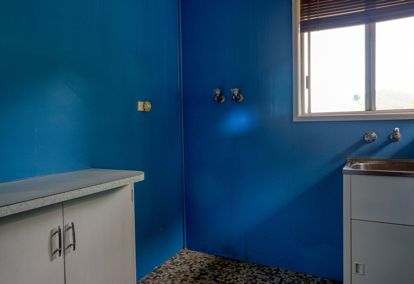 4 Marwick Street GENEVA 11